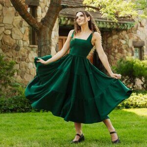 Chelsea Reece Green Madonna Corset Back Midi Dress In Evergreen NWOT 10/12